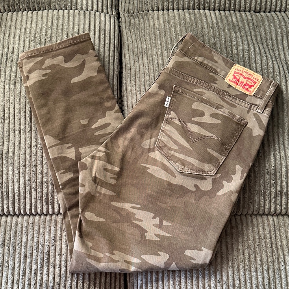 Levi’s Camo Jeans